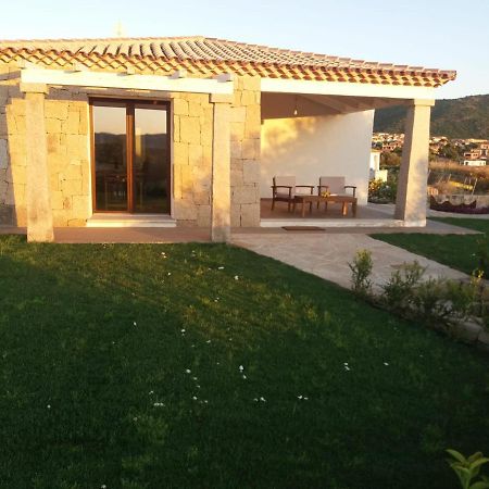 Villa Indipendente Al Mare Budoni Tanaunella Exterior foto