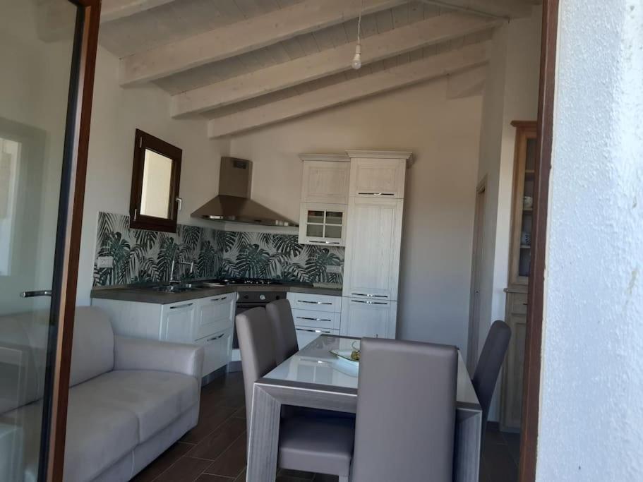 Villa Indipendente Al Mare Budoni Tanaunella Exterior foto